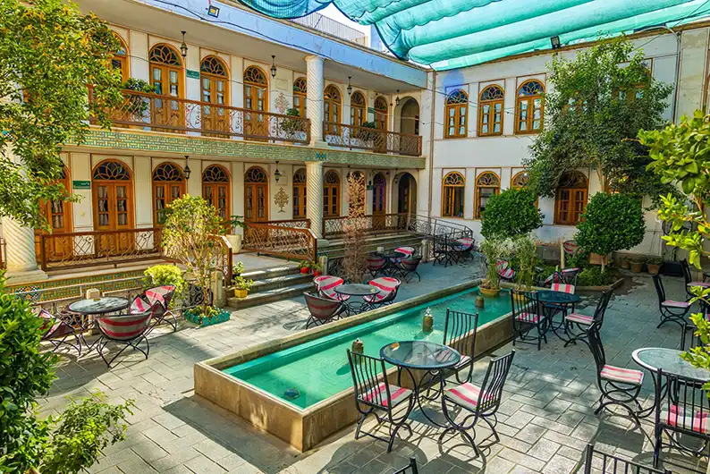 بهترین هتل های اصفهان اقامتگاه سنتی خانه کشیش